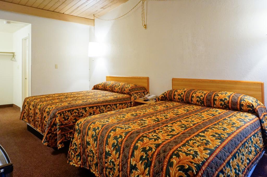 Ez 8 Motel San Jose II Δωμάτιο φωτογραφία