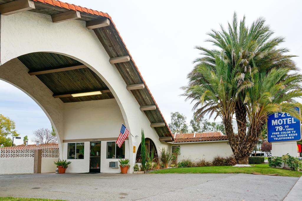 Ez 8 Motel San Jose II Εξωτερικό φωτογραφία