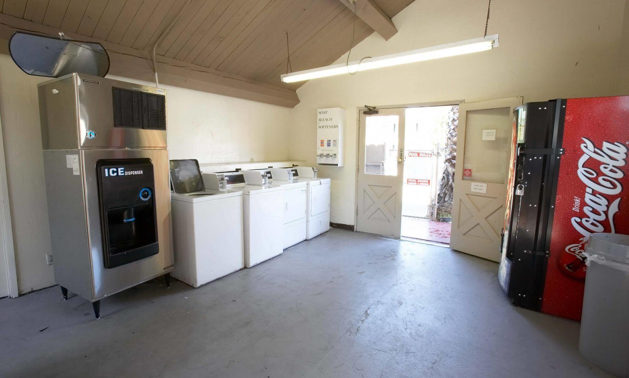 Ez 8 Motel San Jose II Εξωτερικό φωτογραφία