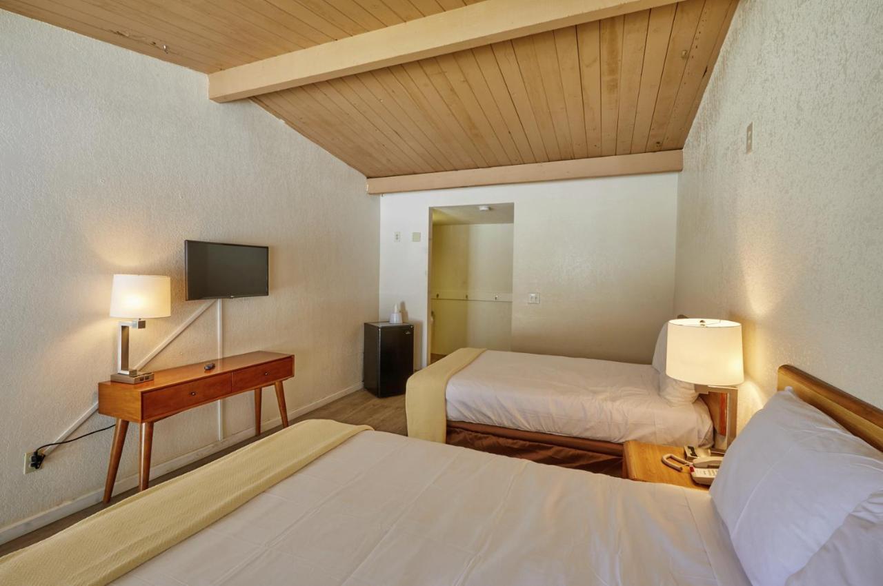 Ez 8 Motel San Jose II Εξωτερικό φωτογραφία